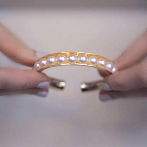 Spotlight Award-Winning Flex Bracelet by Sean Gilson for Assael