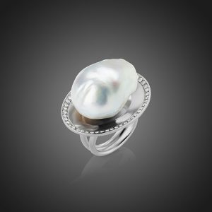 Pearl on a Platter South Sea Baroque Pearl Ring