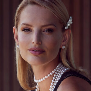 Model wearing bubble hair jewels by assael