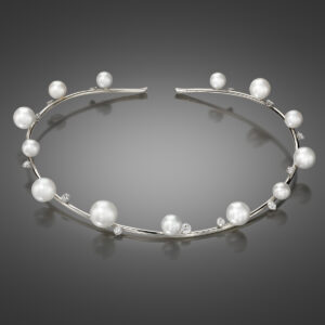 “Floating Bubble” necklace by Sean Gilson for Assael